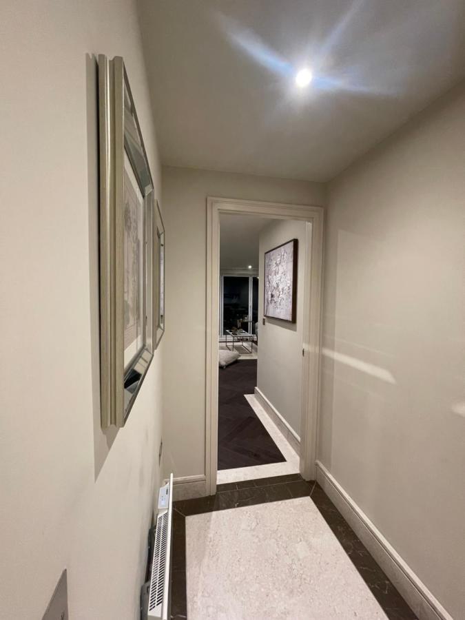 Appartement Sophisticated 1Br, 1 Ba Chigwell Designer Flat Chcl F2 Extérieur photo