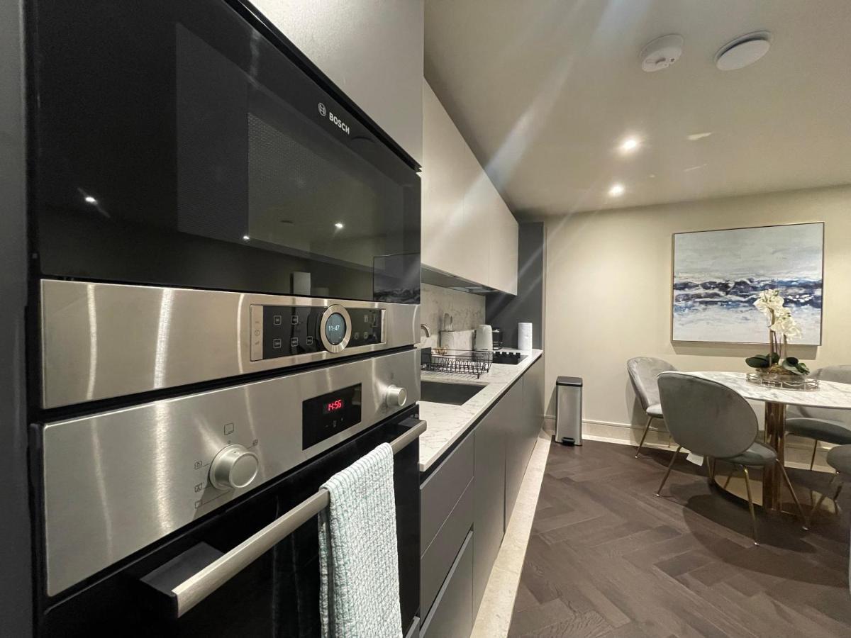 Appartement Sophisticated 1Br, 1 Ba Chigwell Designer Flat Chcl F2 Extérieur photo